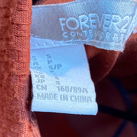 🍁 Forever 21 Contemporary 🍁 Burnt Orange Waffle Knit Bib Pleat Mini Dress Sz S - Picture 4 of 10